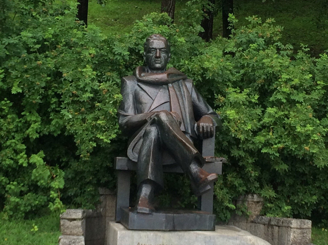 N.P. Zadornov Monument-哈巴罗夫斯克必去景点