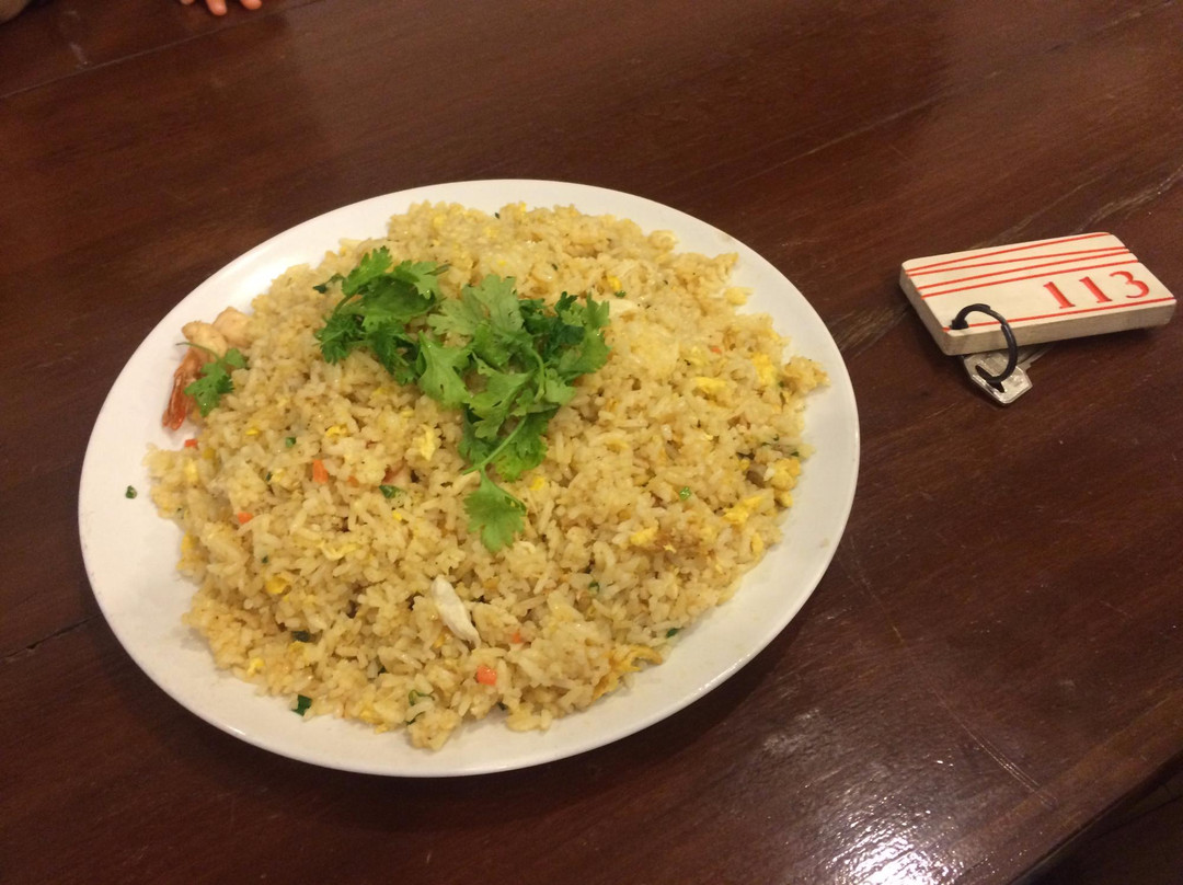 ร้านอาหาร ดีเดย์
