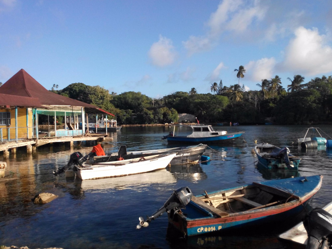 Bahía del Cove-圣安德烈斯岛必去景点