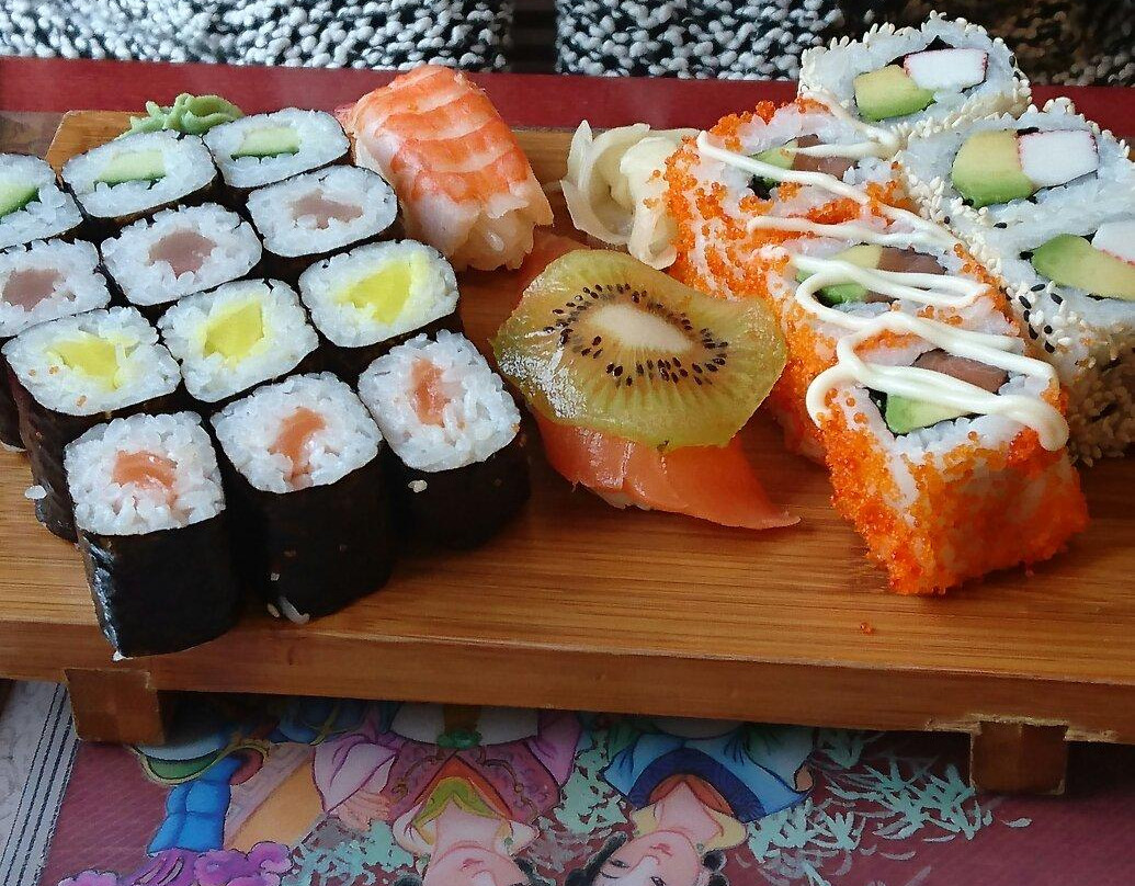 Asia Food & Sushi Bar