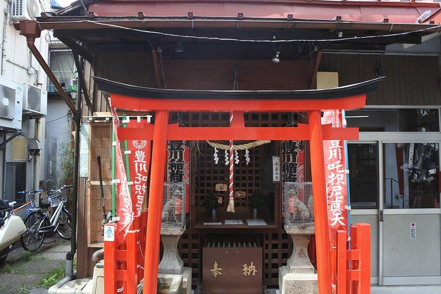 Momozono Inari-Nakano必去景点