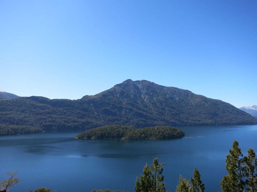 Lago Mascardi Viewpoint景点图片