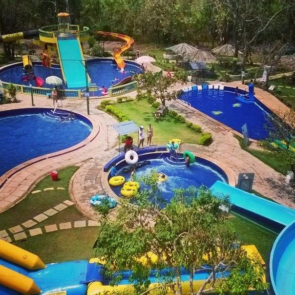 Splashdown Waterpark Goa景点图片