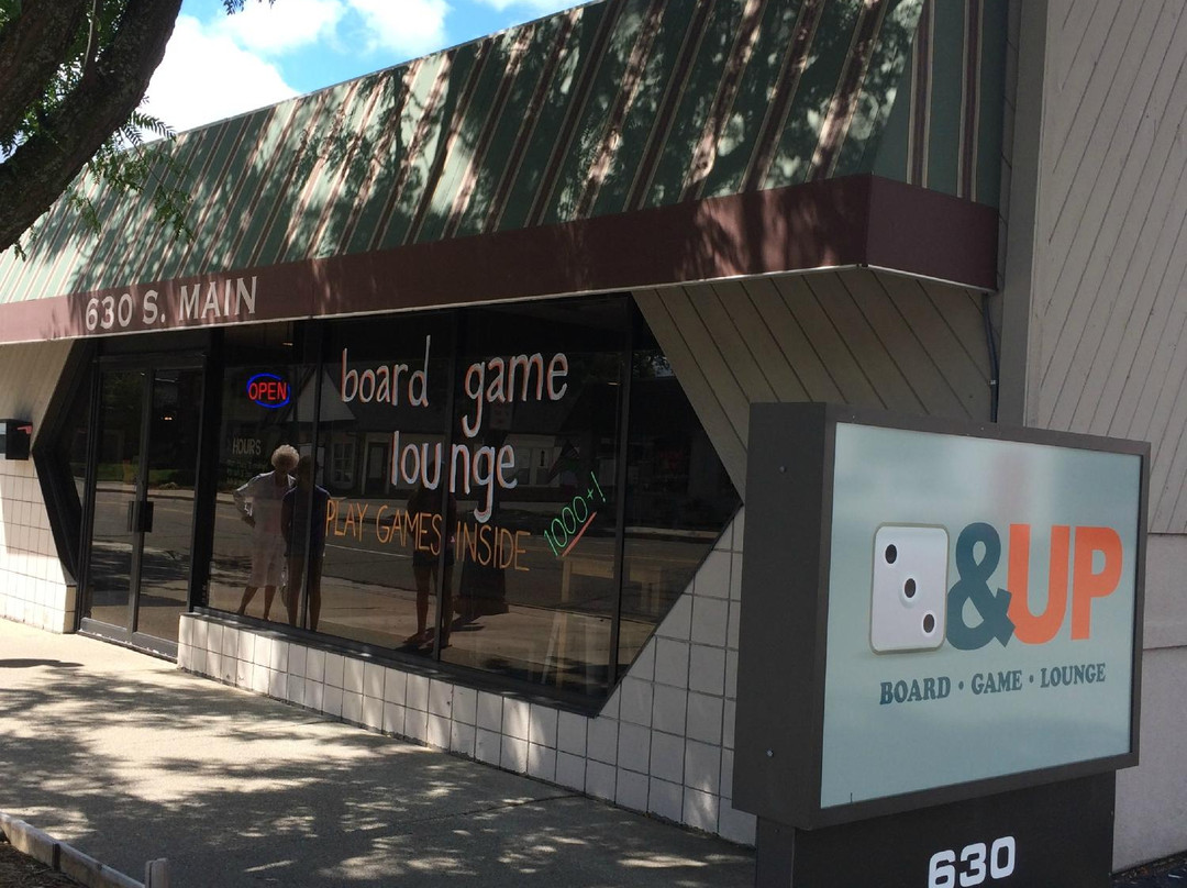 3&UP Board Game Lounge-普利茅斯必去景点