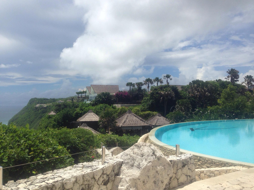 巴厘卡玛海滩-昂格桑必去景点