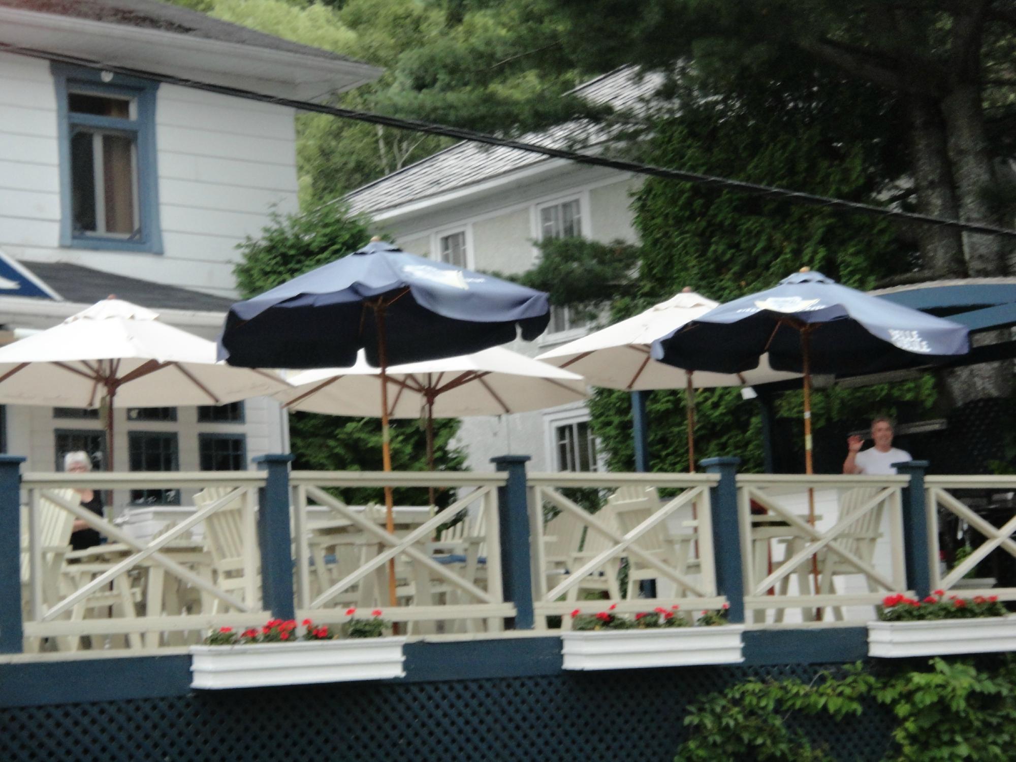 La Maison Sous les Pins-餐饮