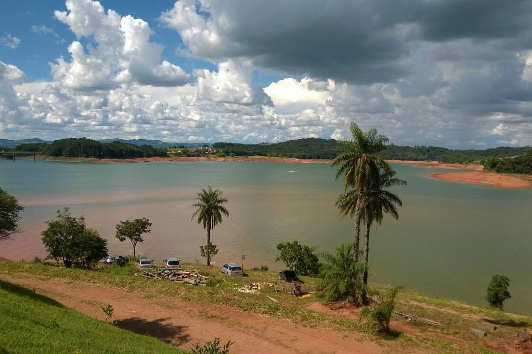 Caconde旅游景点-Acquatica Parque & Nautica