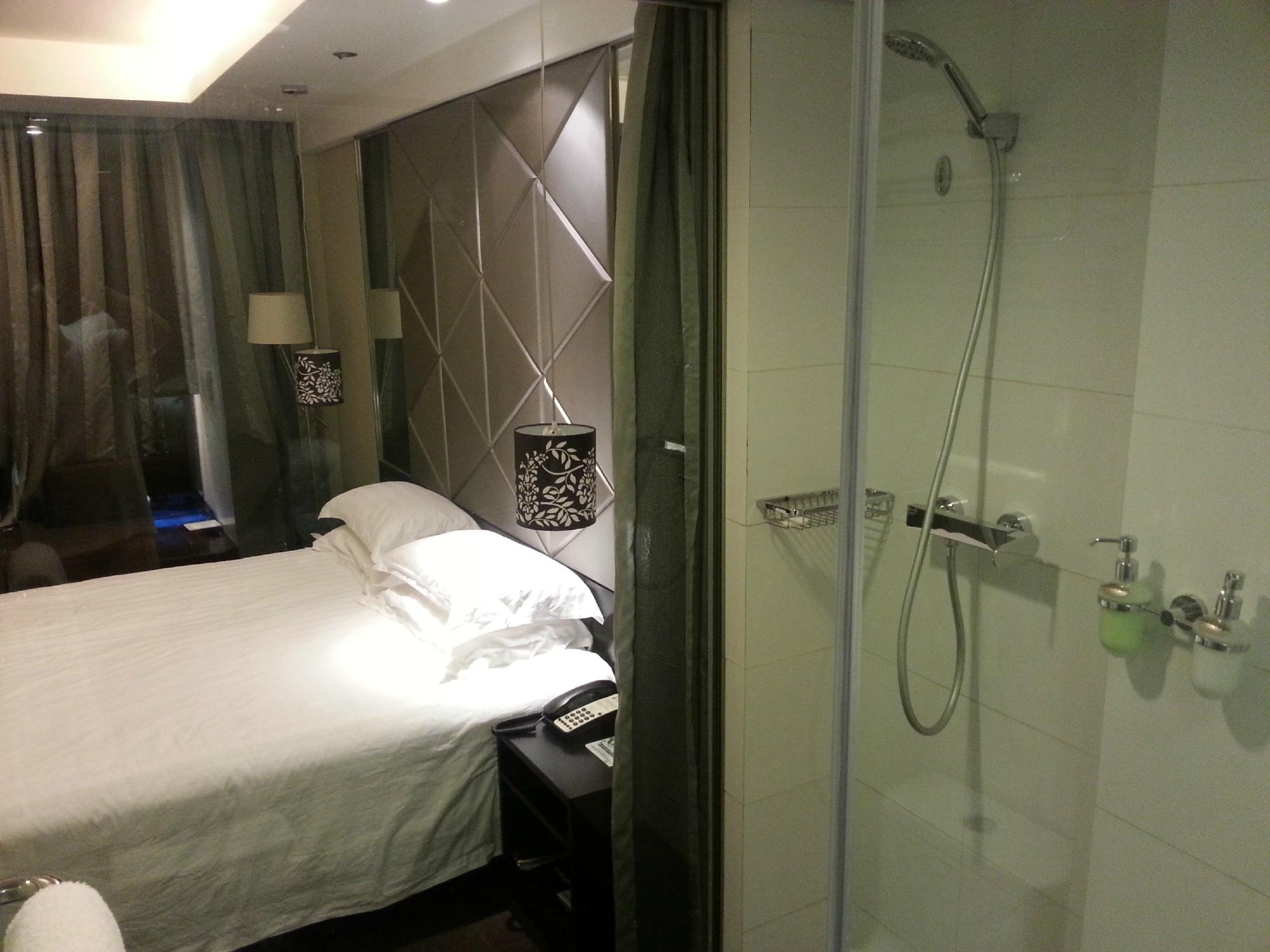 上海桔子酒店公平路北外滩精选酒店-浴室