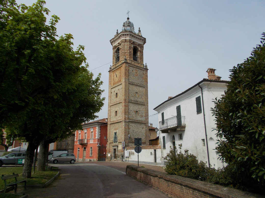Torre Campanaria di La Morra景点图片