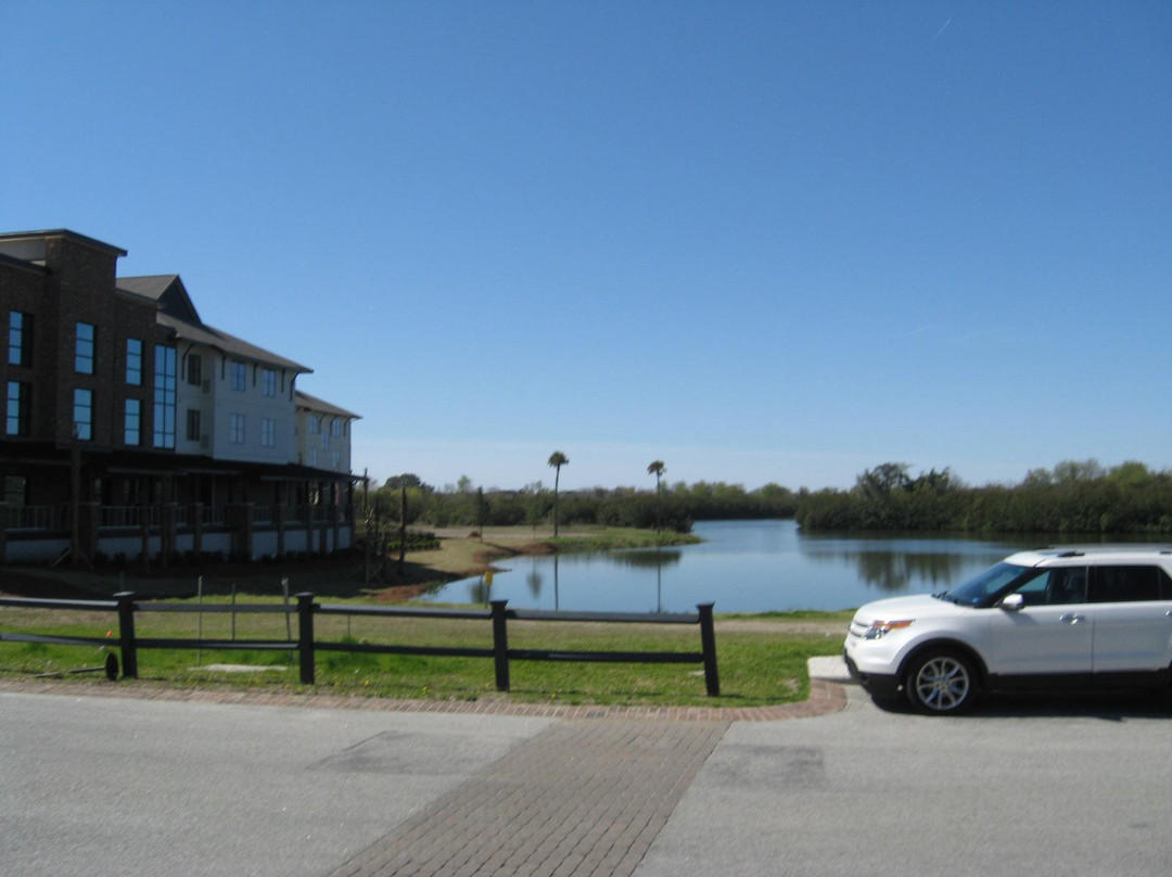Freshfields Village景点图片