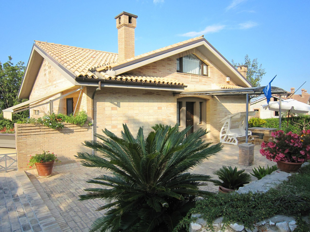 Petacciato酒店住宿-Bed and Breakfast La Terrazza Sul Mare