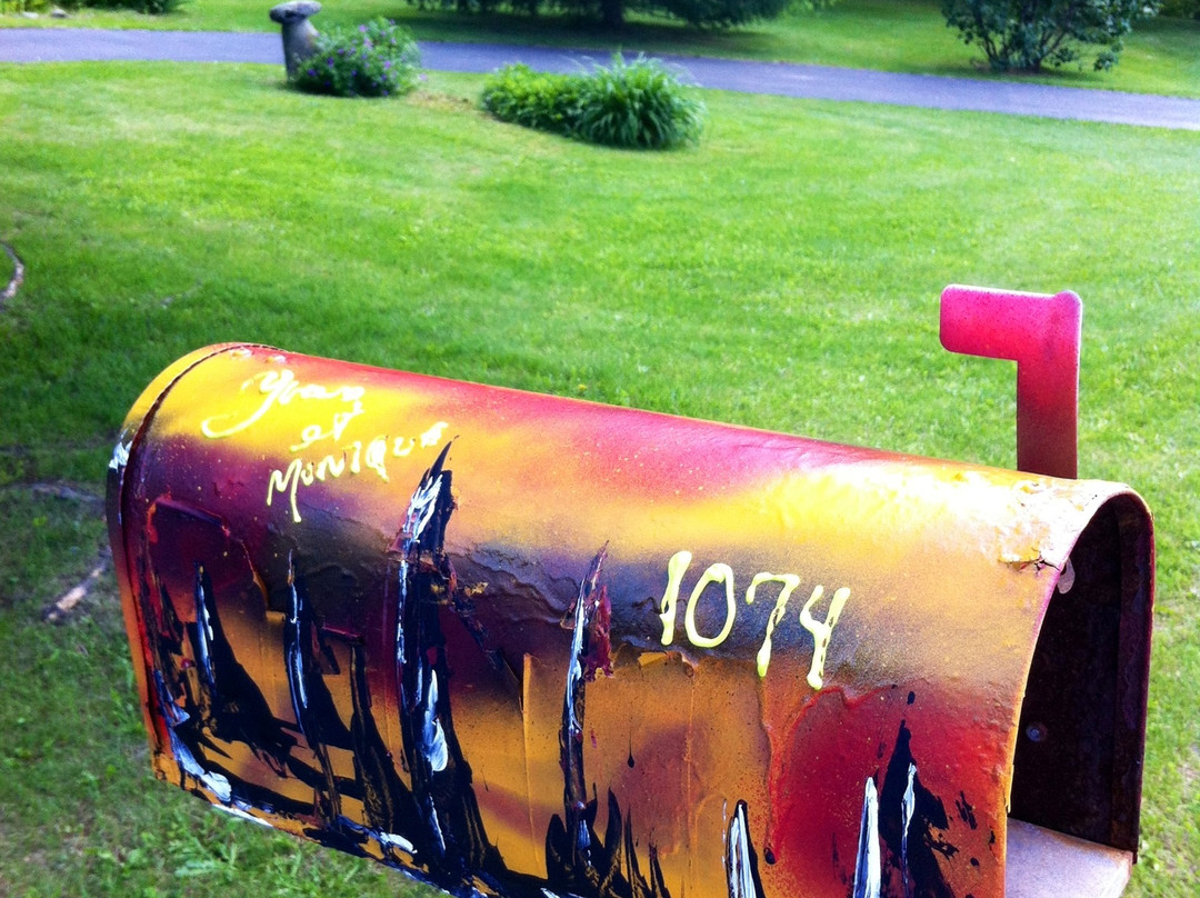 Atelier Un COUPLE EN ART-Granby必去景点