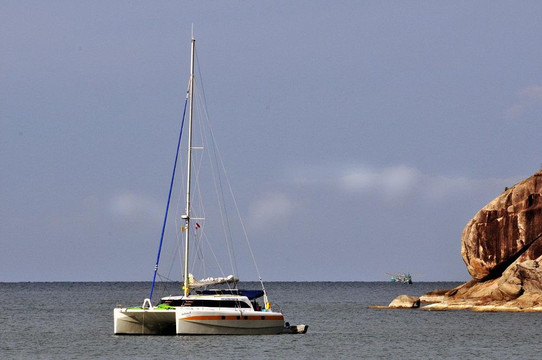 Nautiness Sailing-波普特必去景点
