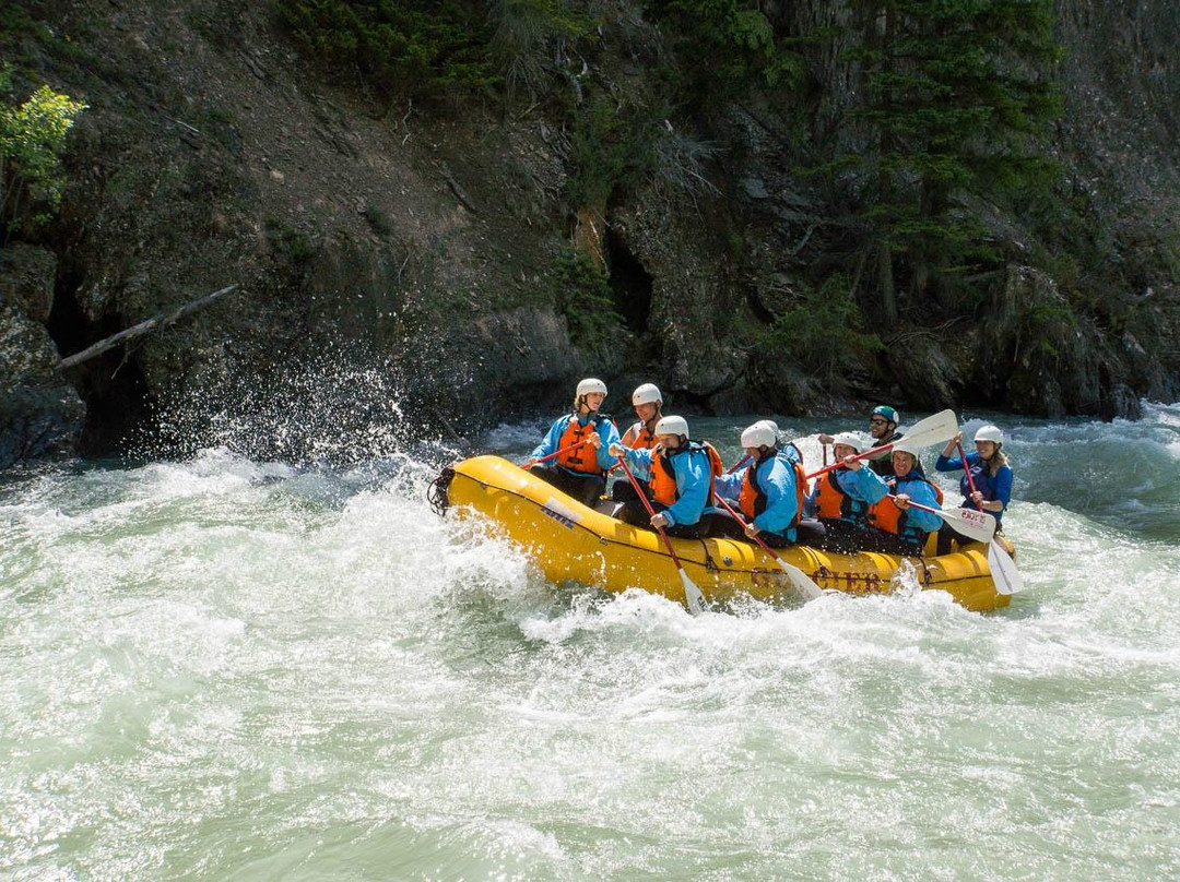 Glacier Raft Adventures Day Tours景点图片
