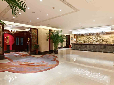 东方宫大酒店主图