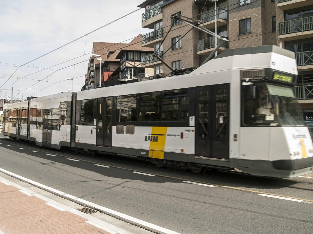 The Coast Tram-德潘尼必去景点