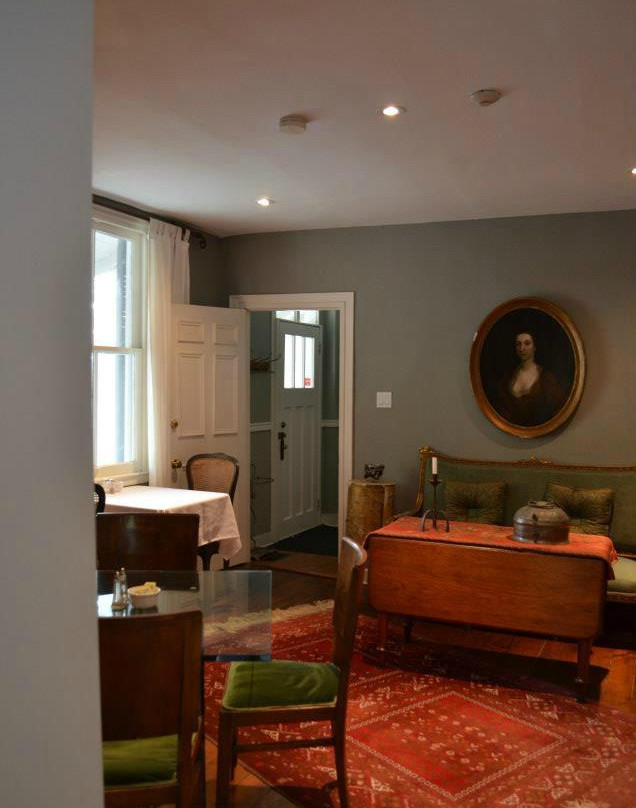 The Old Bank House主图