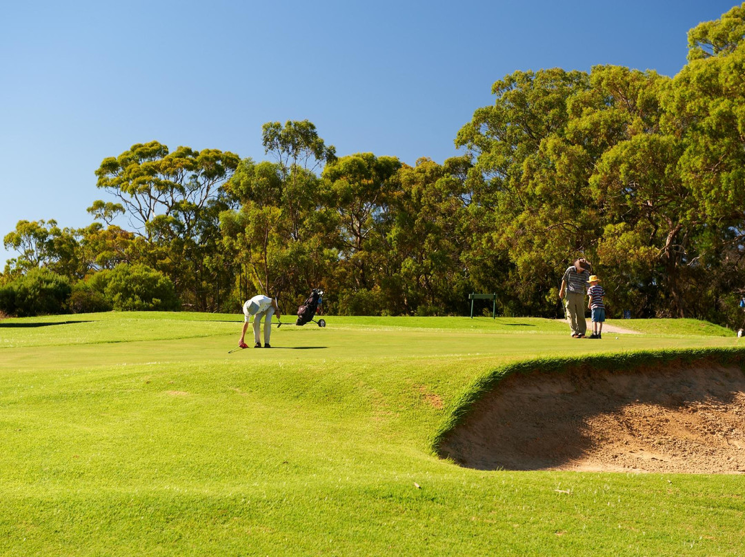 Belair Park Country Club景点图片