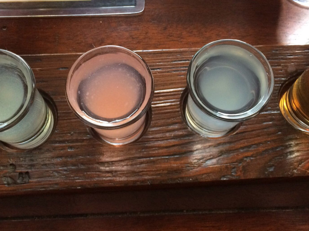 3 Hundred Days Distilling