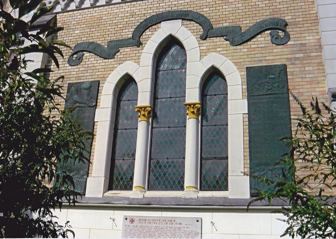 Kriegerdenkmal bei der Evangelischen Kirche景点图片