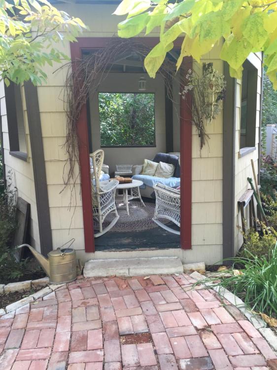 Rusted Poppy Inn-客卧