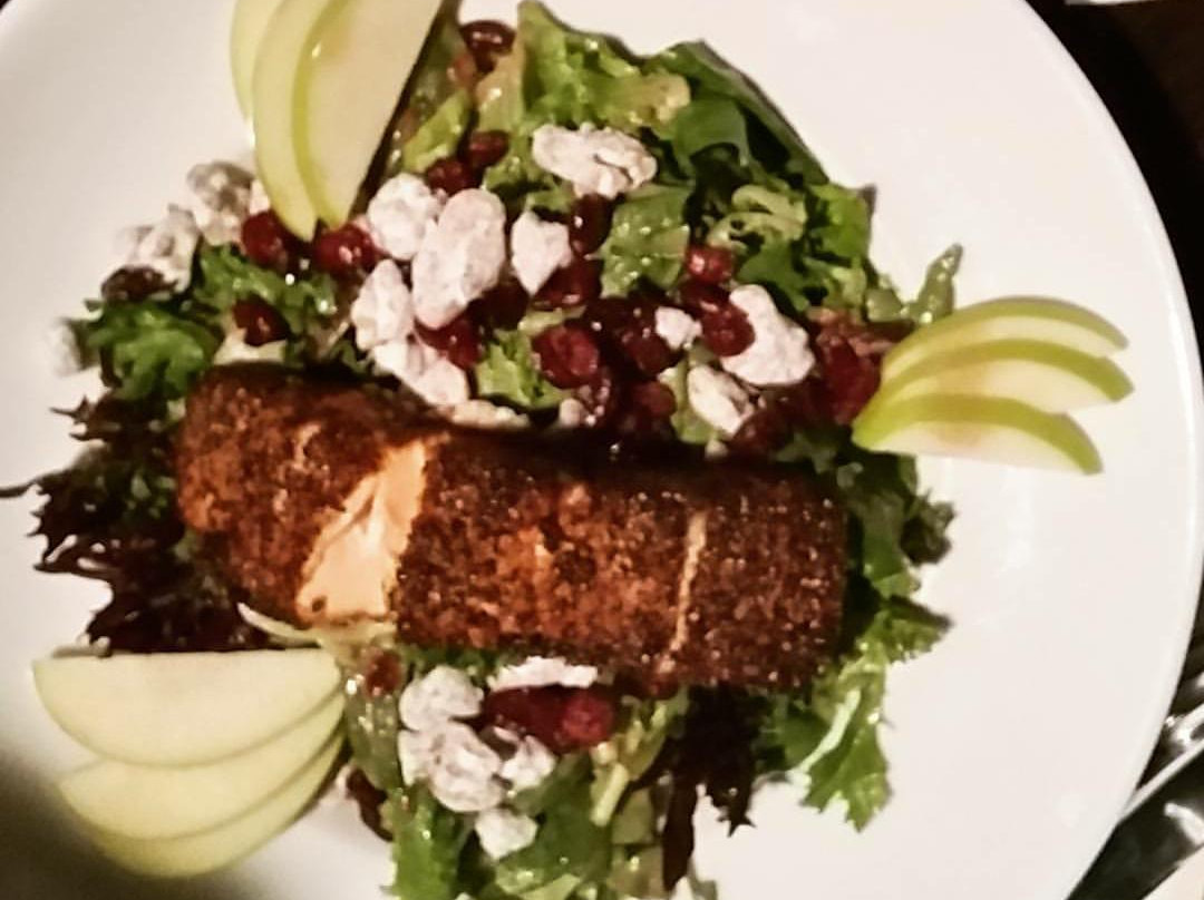 AVI Seabar and Chophouse