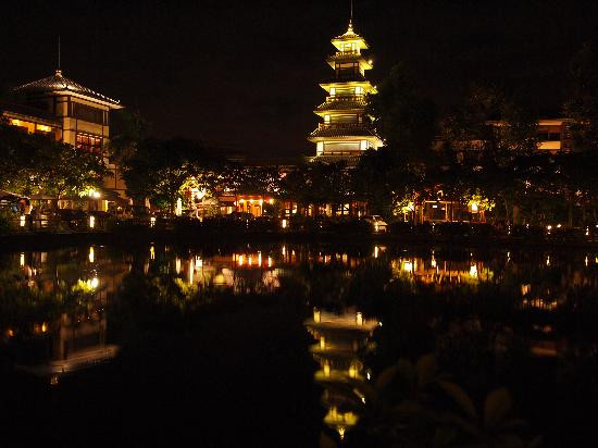 御温泉度假村主图