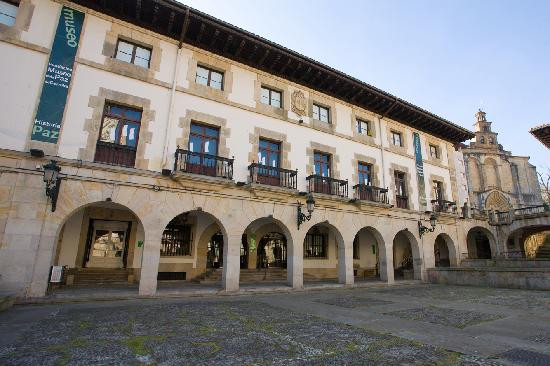 Museo de la Paz de Guernica景点图片
