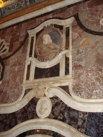 Villa Palagonia景点图片