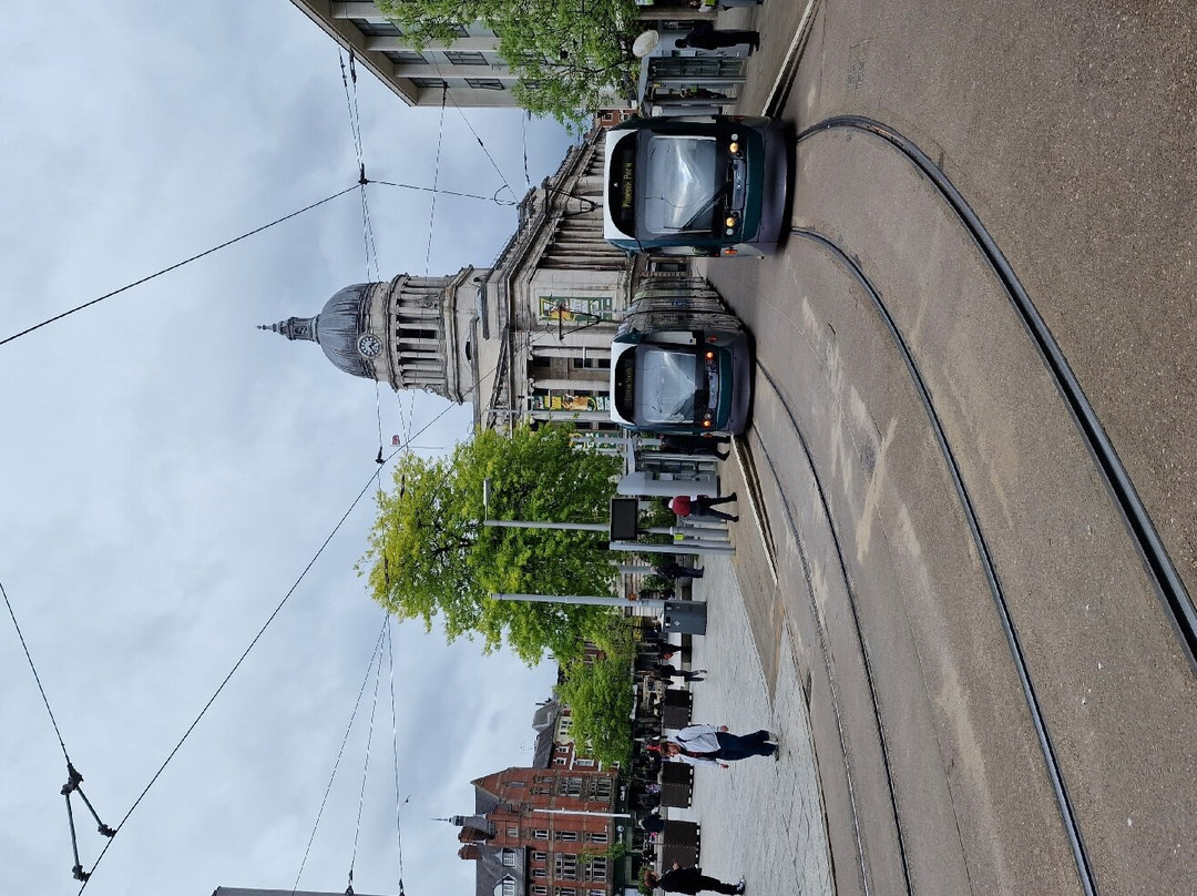 Nottingham trams-诺丁汉必去景点