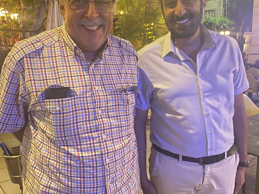 Carlo's Heliopolis Restaurant & Café