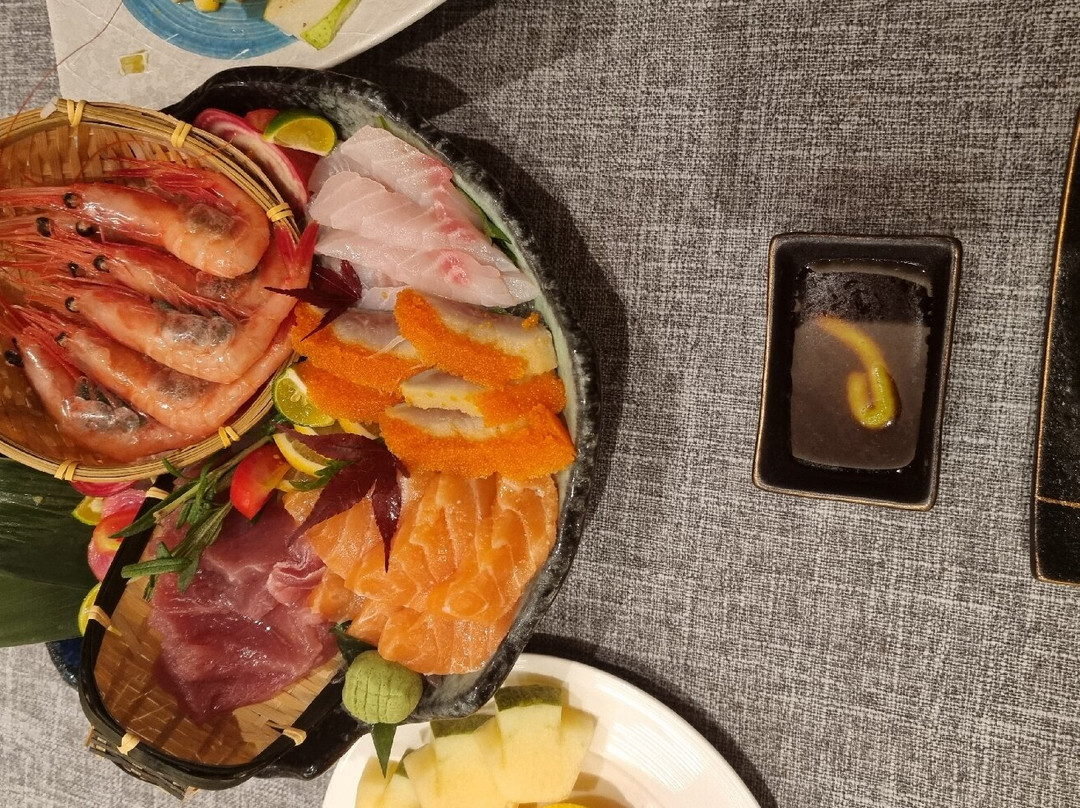 Hilton Garden Inn Heze主图