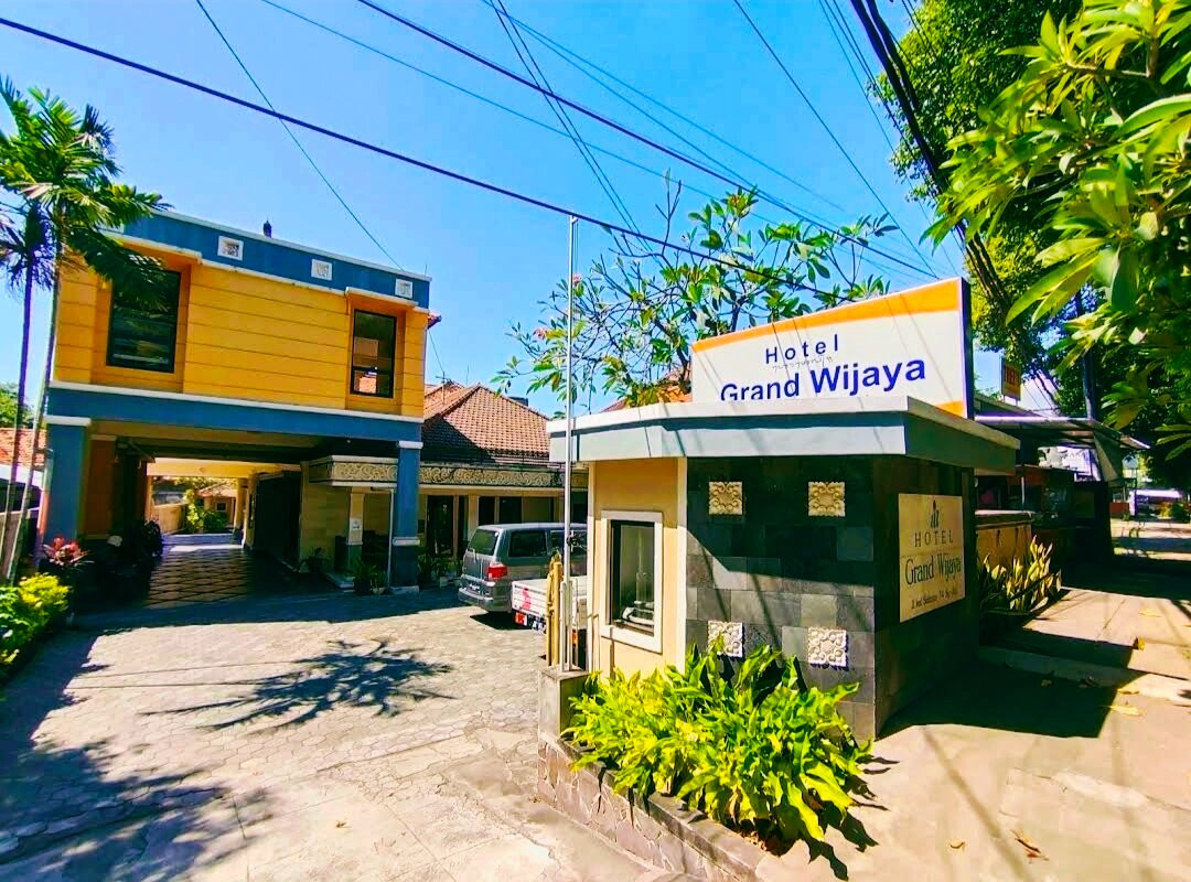 威加亚大酒店主图