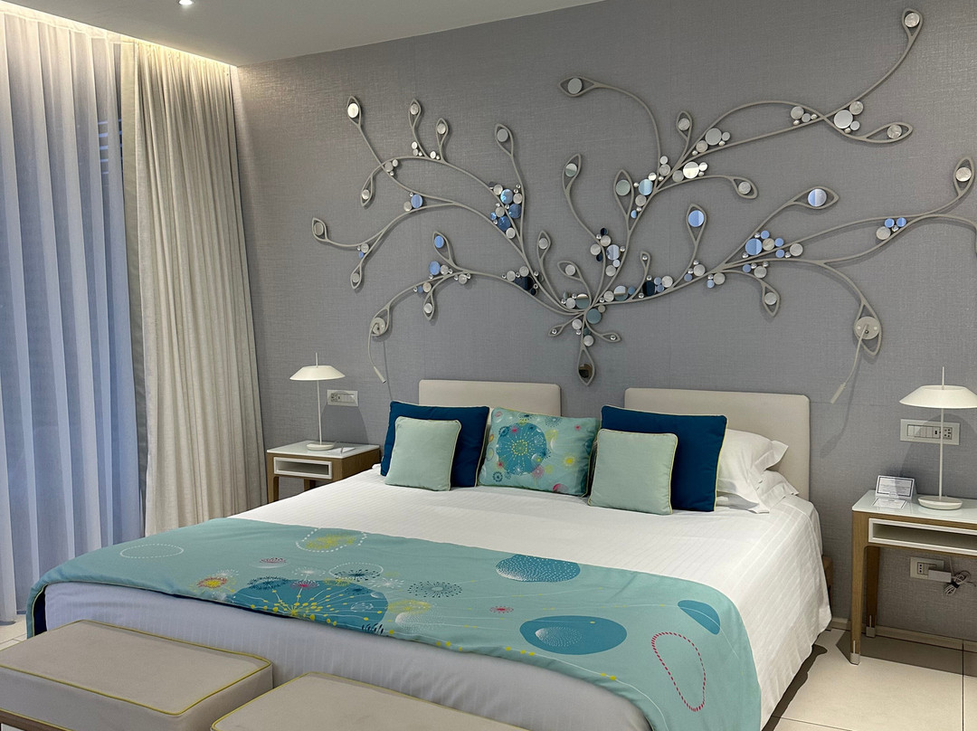 Club Med地中海俱乐部·西西里切法卢度假村主图