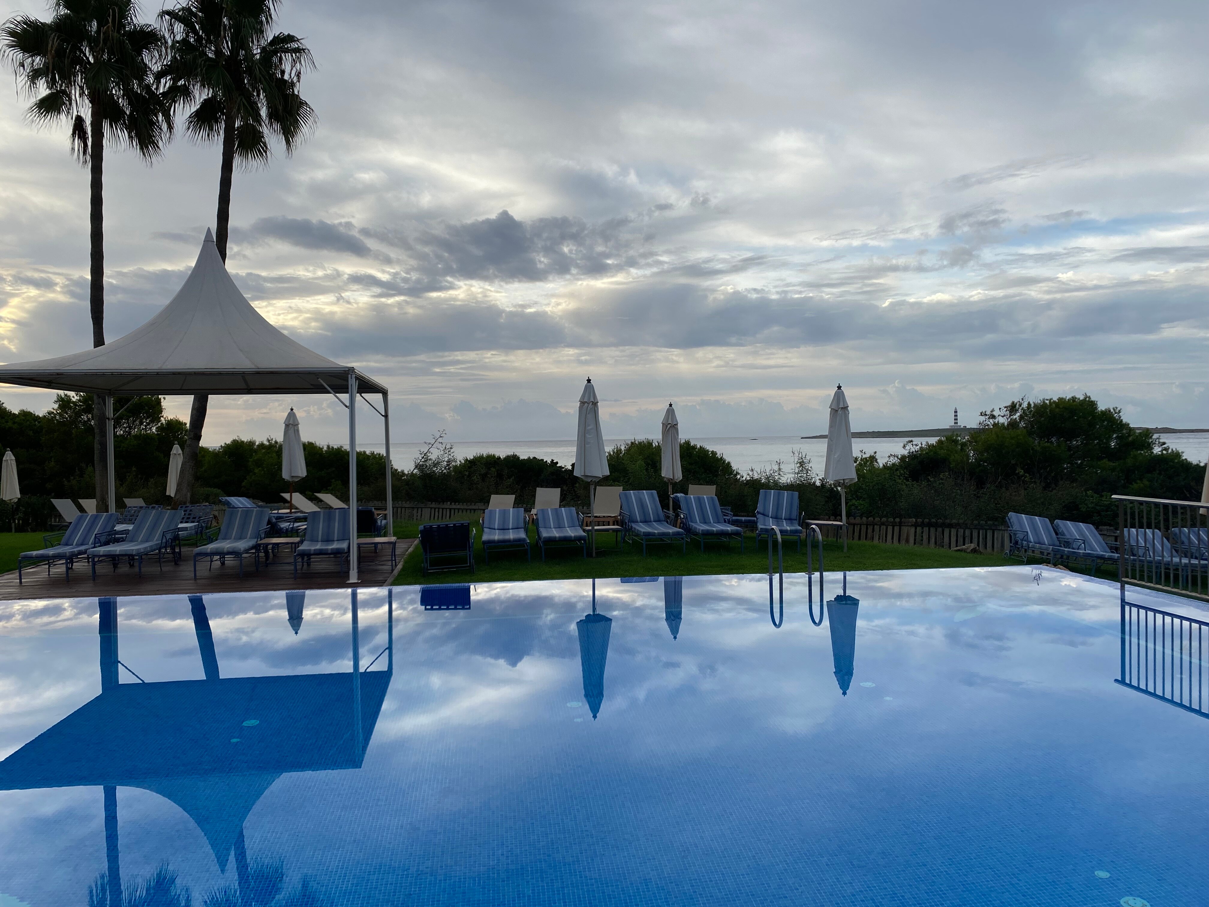 Insotel Punta Prima Prestige Suites & Spa-泳池
