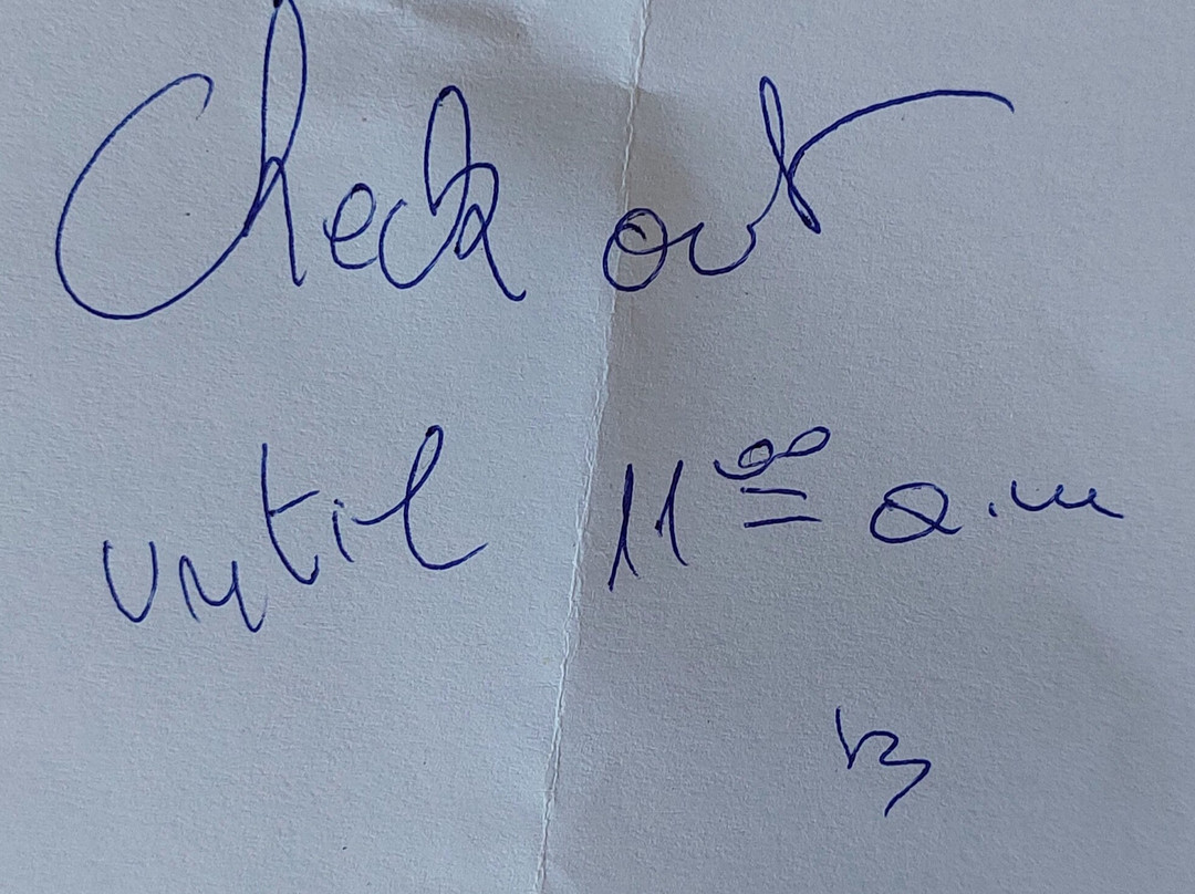 Silver Beach Hotel主图