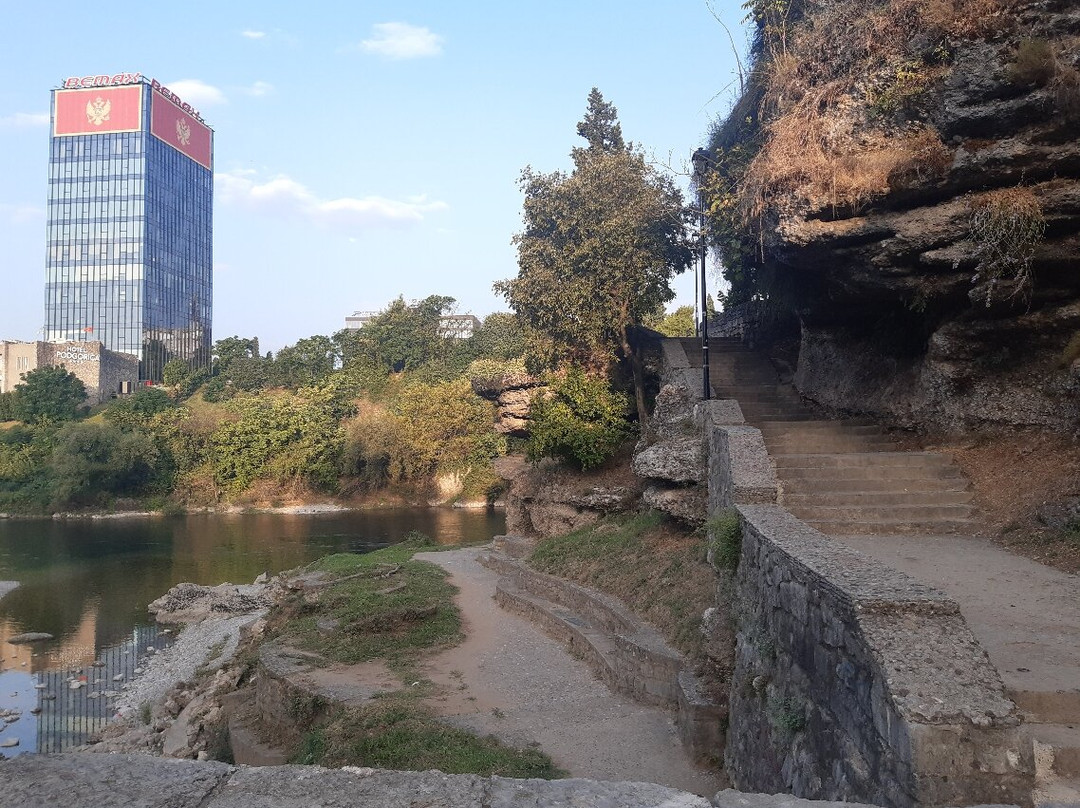 Ribnica Bridge (Most na Ribnici)景点图片