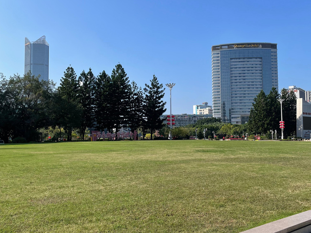 五一广场公园景点图片