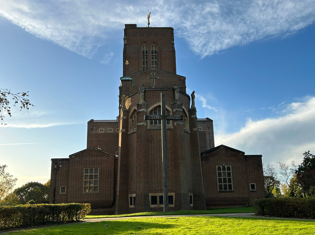 Guildford Cathedral景点图片