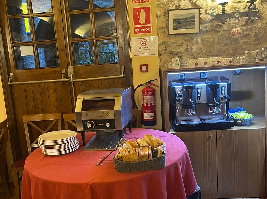 Hotel La Quadra主图