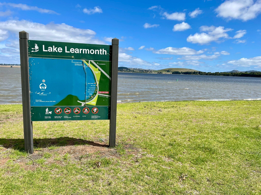 Lake Learmonth景点图片