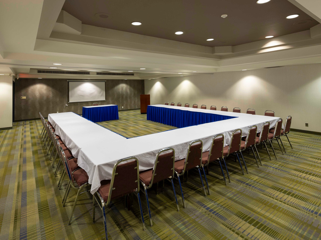 Accent Inns Burnaby主图