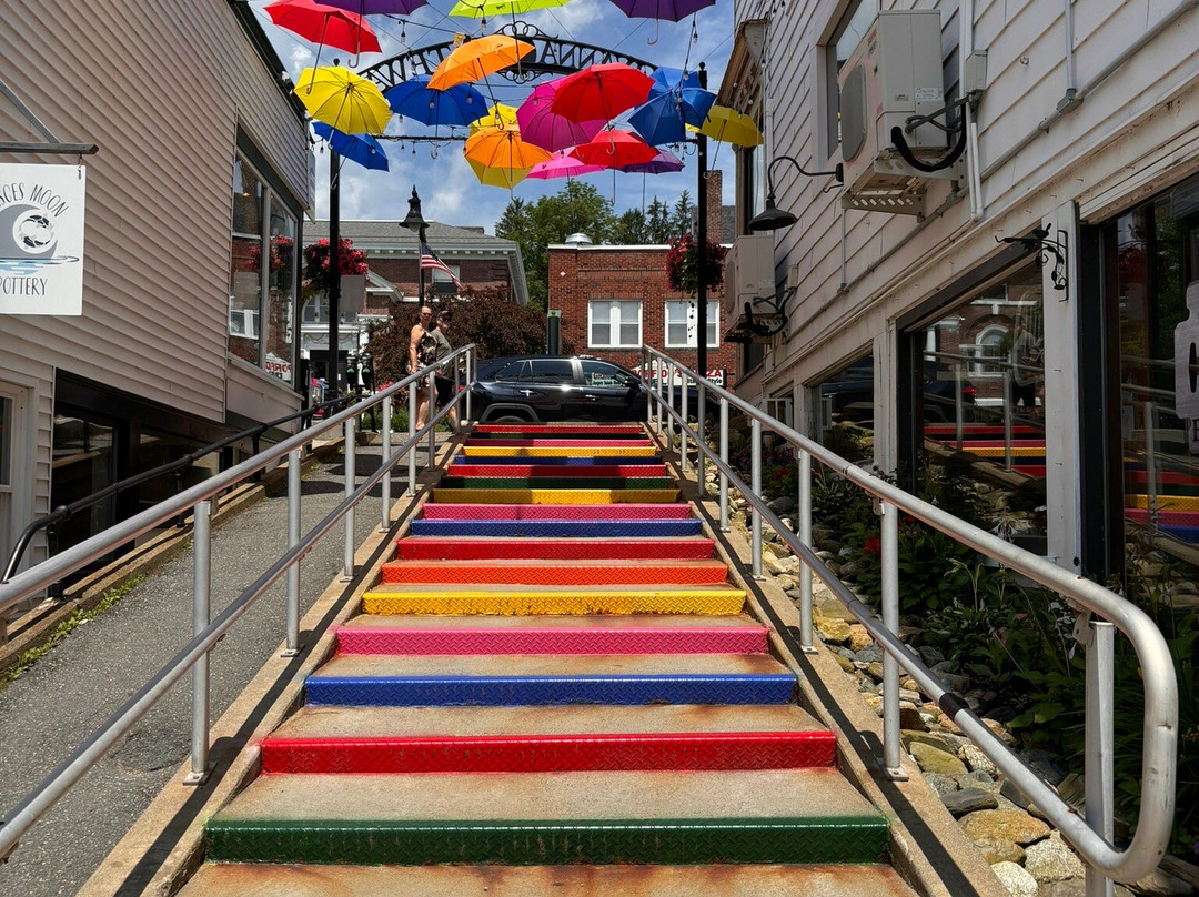 Pollyanna of Littleton Statue-Littleton必去景点