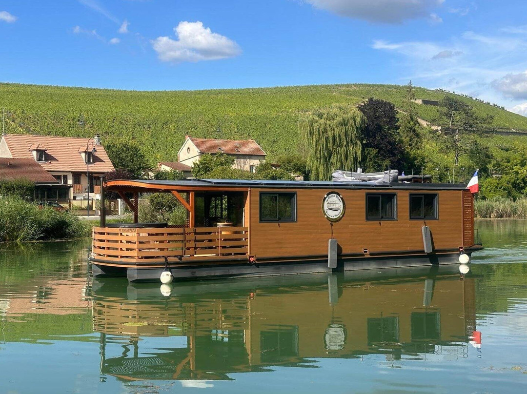 Promenades privées à bord d'un House Boat Solaire景点图片