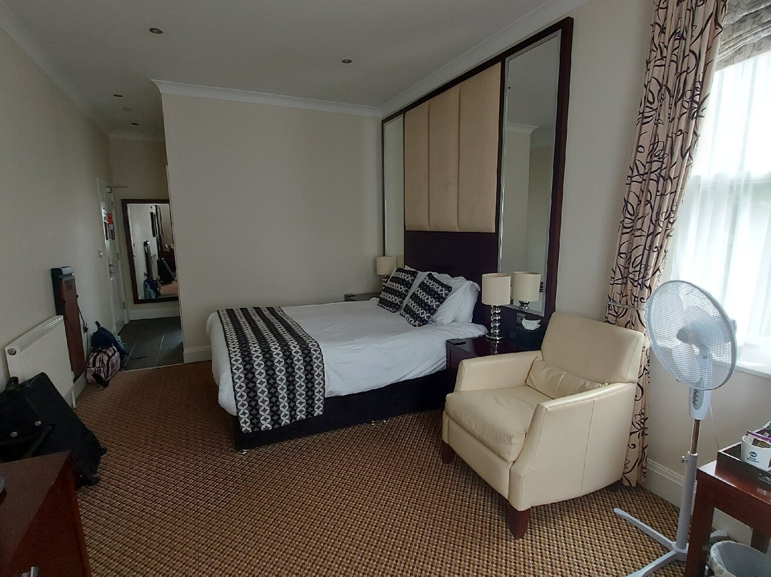 Best Western Forest & Vale Hotel主图