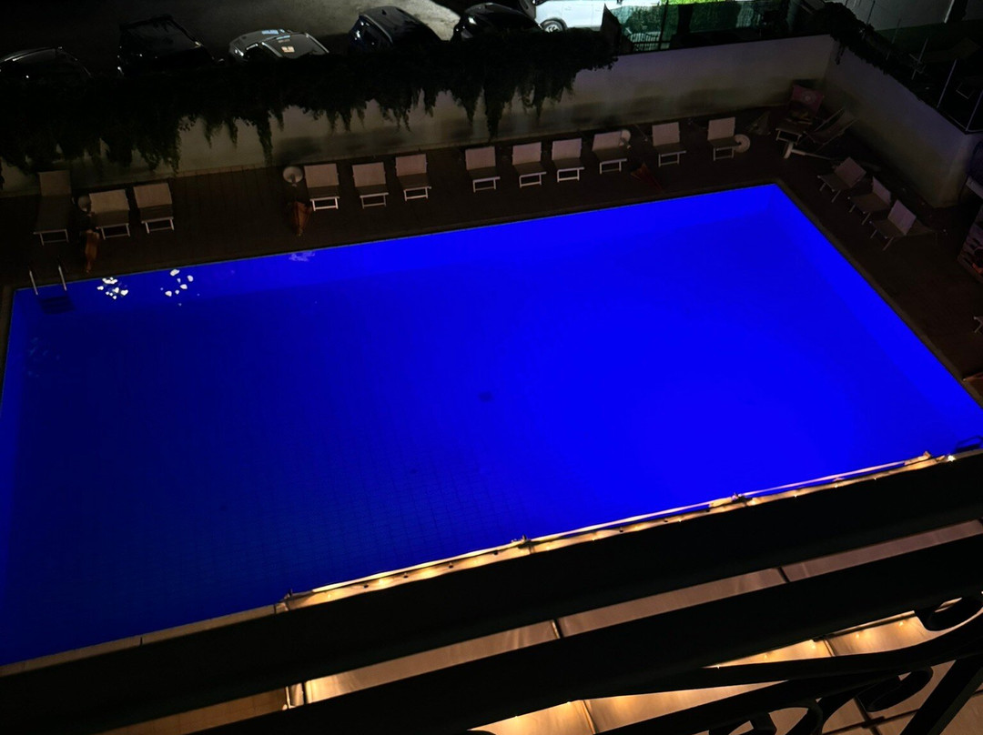 Rock Hotel主图