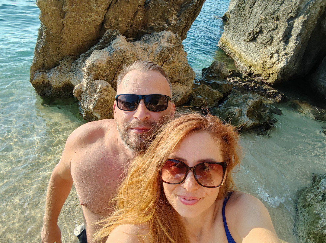 Kefalonia Taxi 24/7-凯法利尼亚岛必去景点