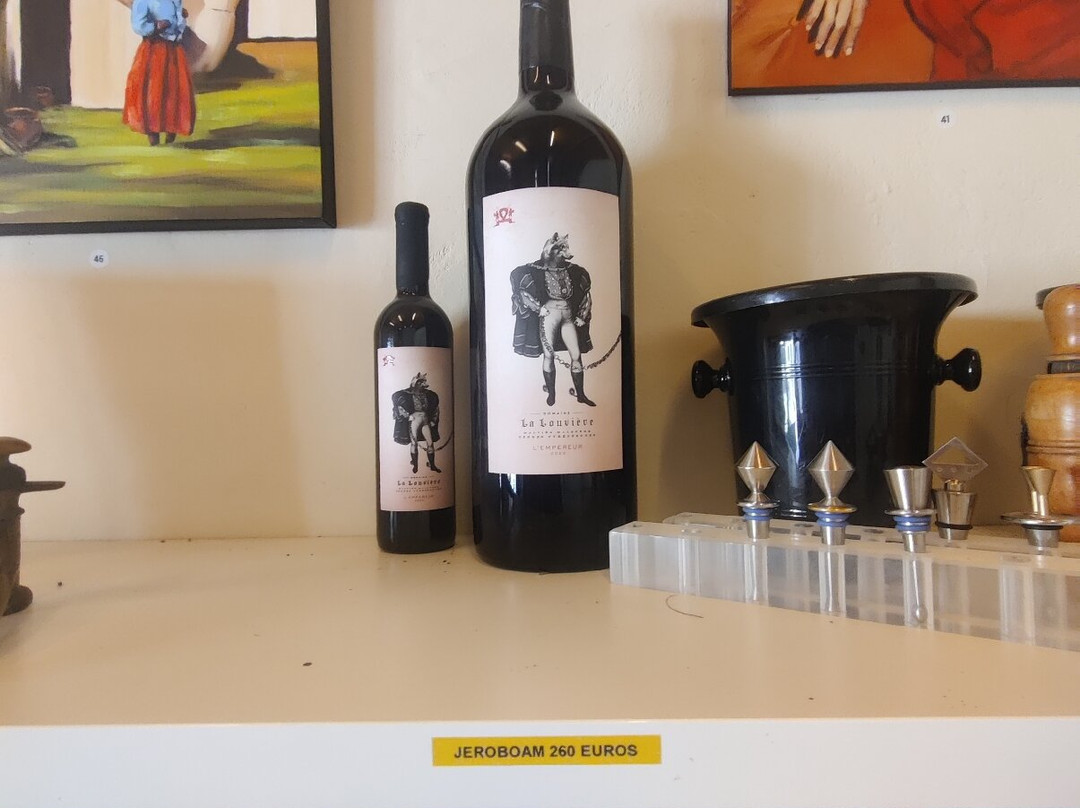 Domaine La Louviere-Malvies必去景点