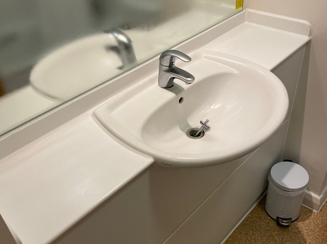 Premier Inn Gatwick Crawley Town (Goff's Park) Hotel主图