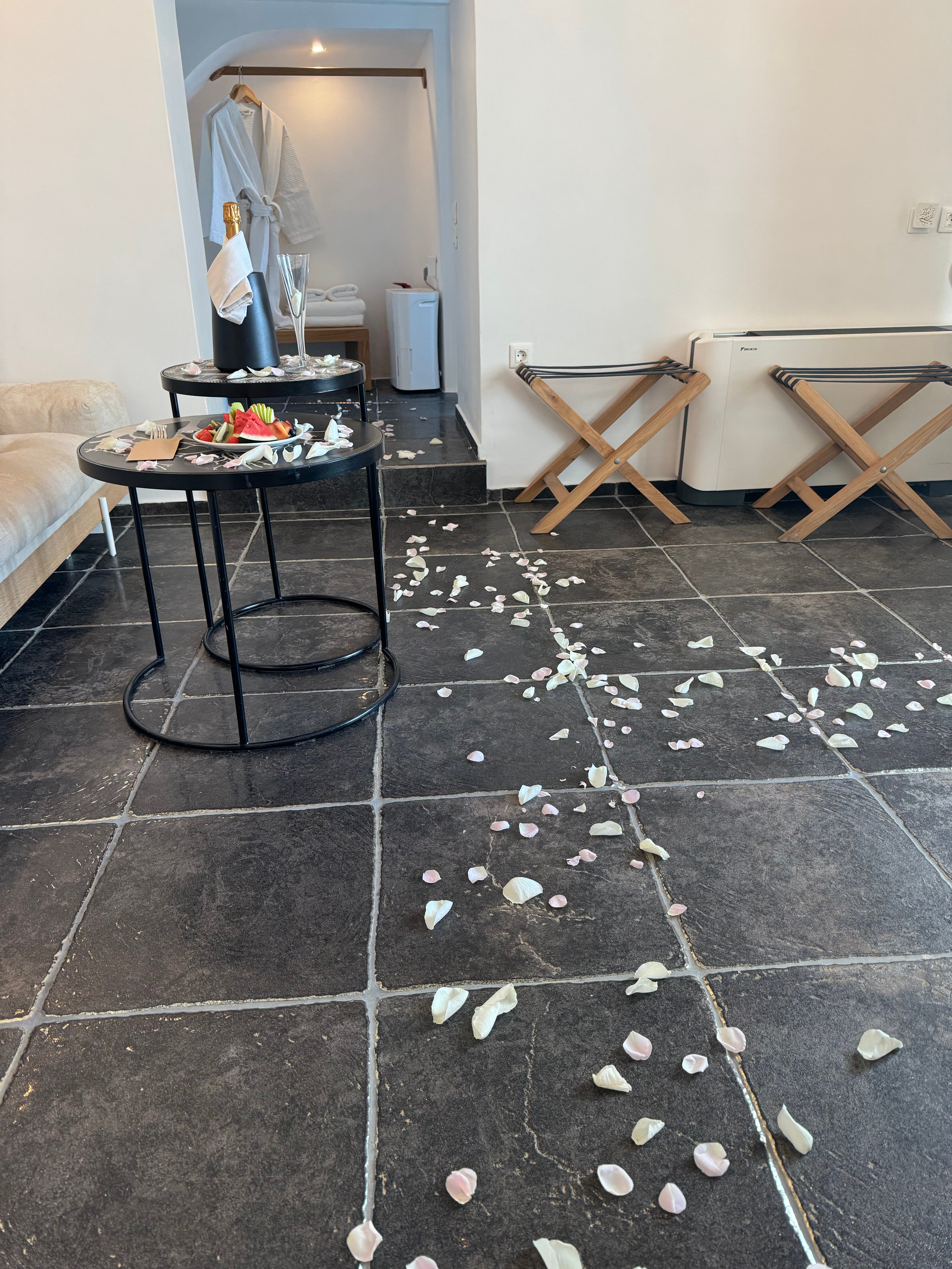 伊亚城堡艺术民宿酒店-客卧